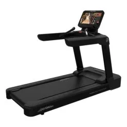Life Fitness Integrity D Treadmill, SE3 HD Console